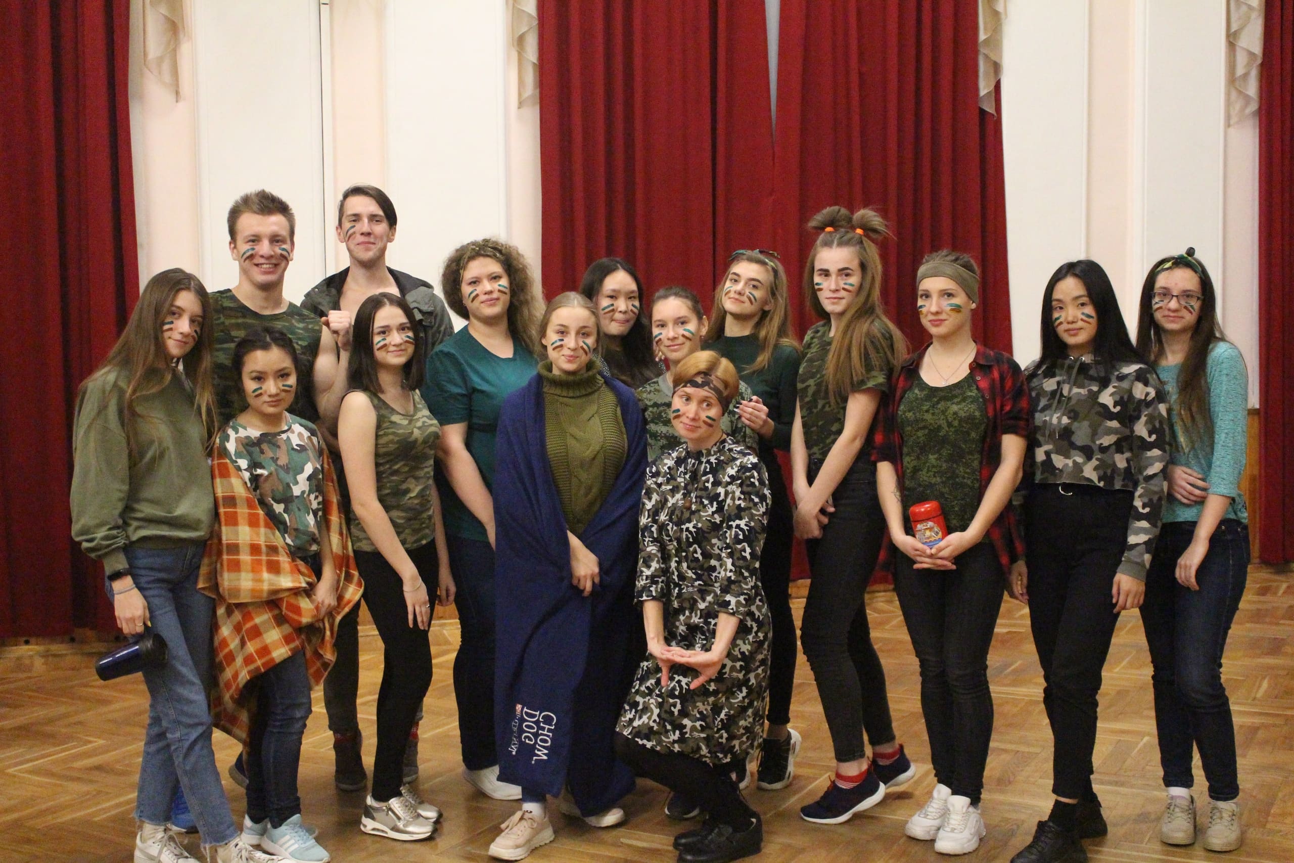 ���� �������������