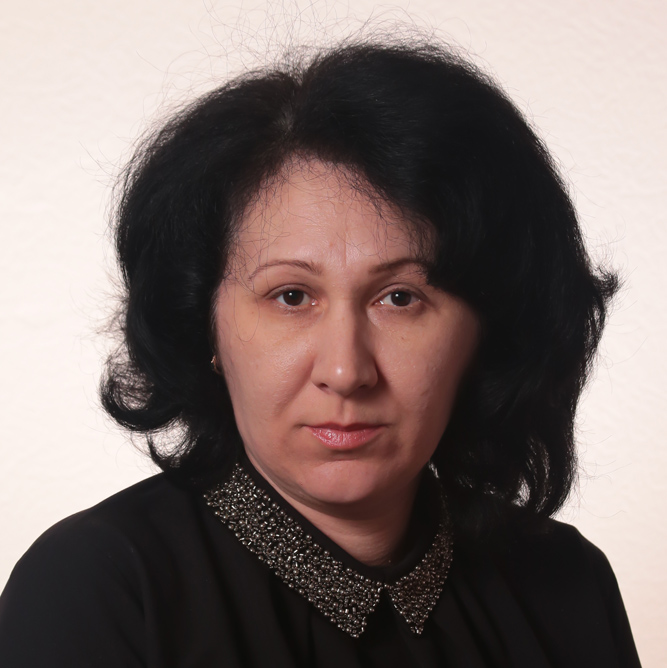 Растеряева Л.Г. Заведующая общежитием №1