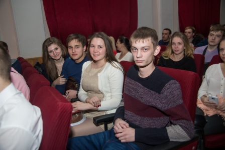 студенты