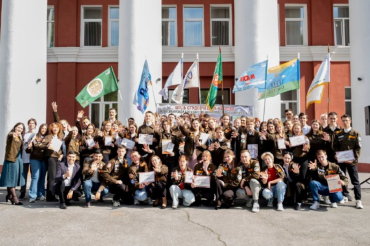 Бойцы Штаба студенческих отрядов Новосибирского ГАУ отправляются покорять страну