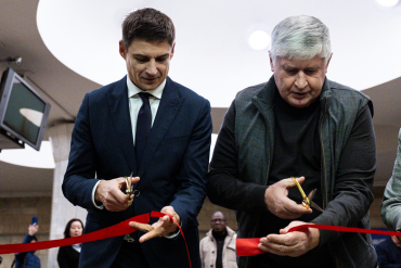 � ������������� ������������� ����� ����������� ������������ ����� ����������� ������� � 90-����� �������������� ���