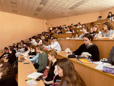 Для студентов Новосибирского ГАУ провели кураторские часы на тему коррупционной осведомленности