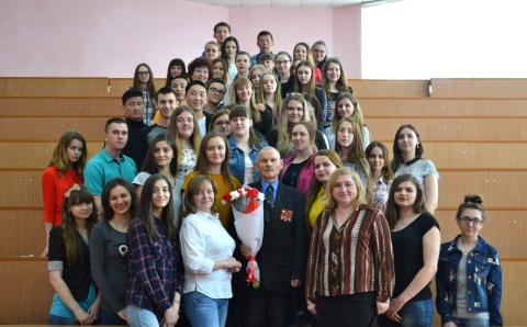 ������-������ ��������� � ��������� ��� �������� �������� �����������