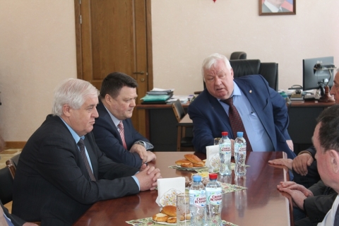 ����� �������� ������������ ���������� �������� �.�.