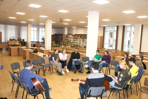 ����� �������� ������ � ������������� ���