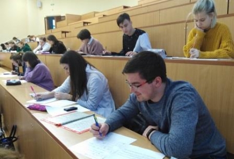 Cостоялась ежегодная внутривузовская олимпиада по химии среди студентов 1 курса