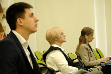 ��������������� ����������� ����� ��������������� ����������� � �������� ��������������� ������� ������ � ������������� ���